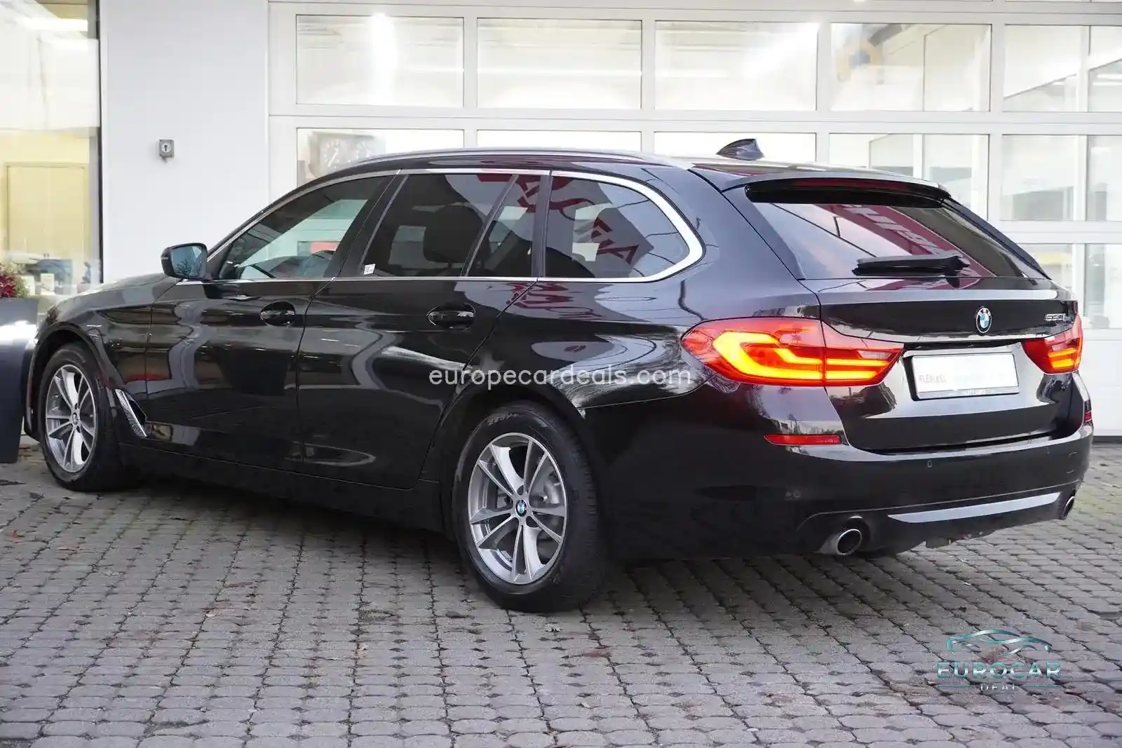 BMW 530