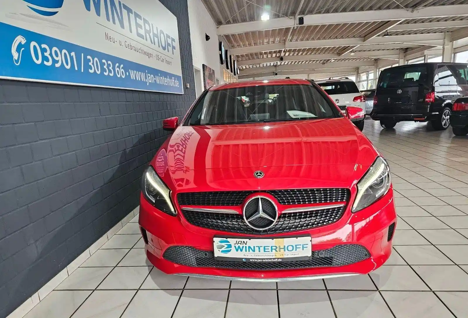 Mercedes-Benz A 180