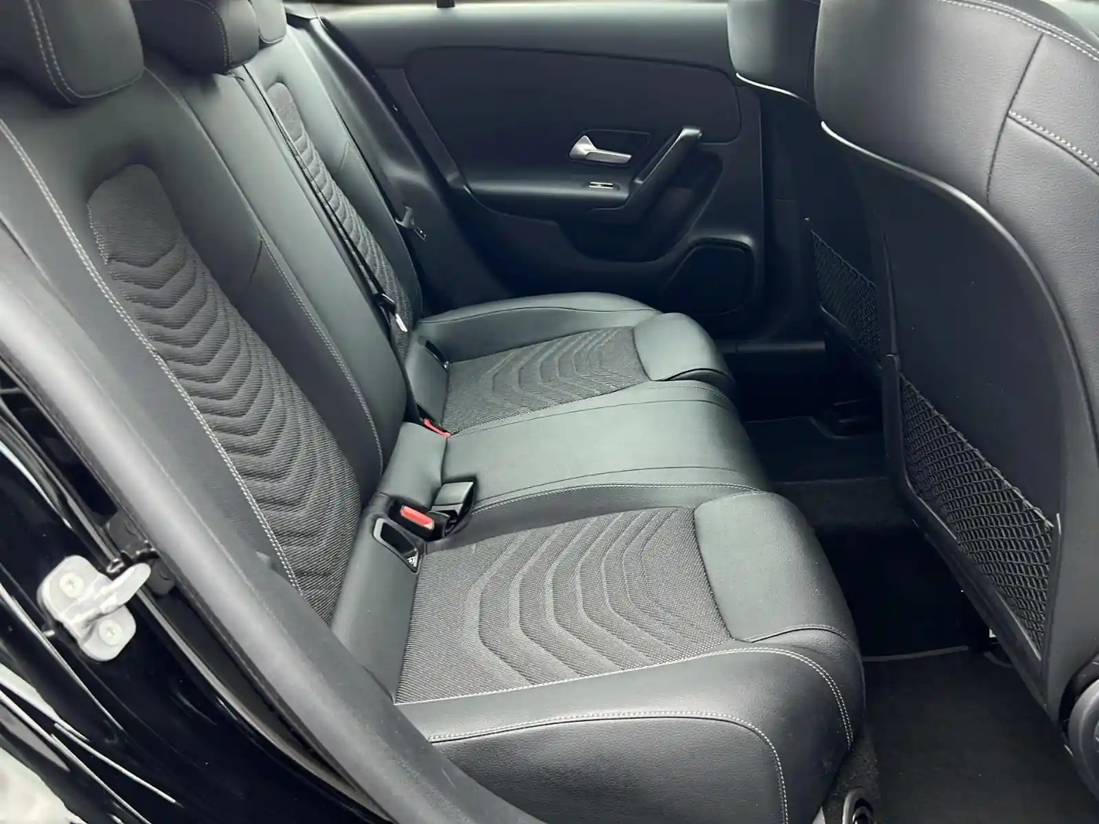 Mercedes-Benz CLA 200 Shooting Brake