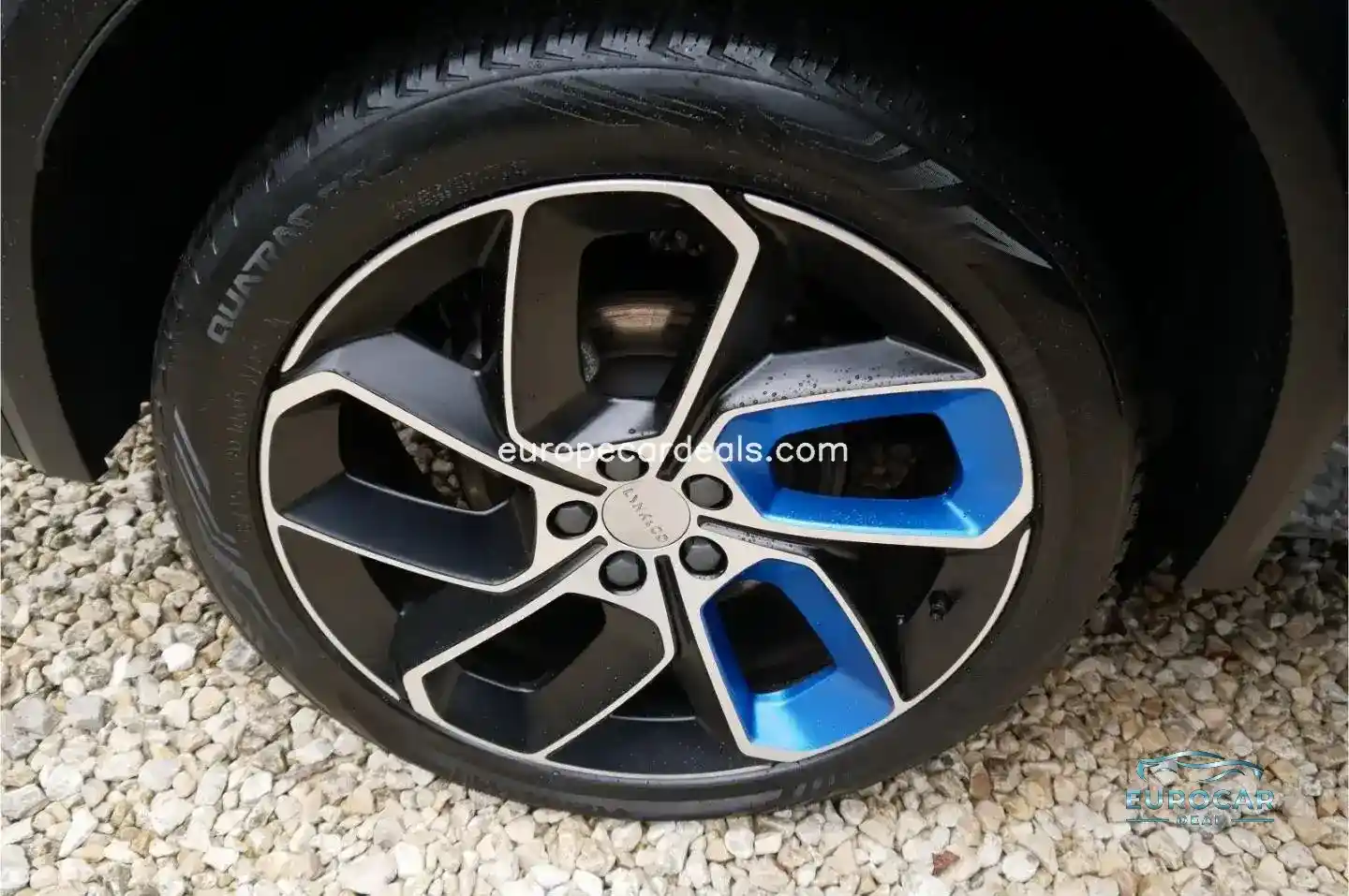 Lynk&Co 01