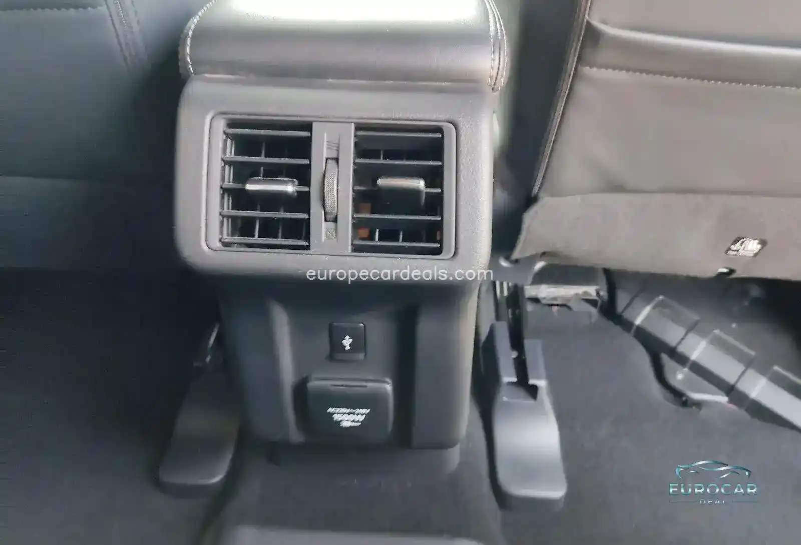 Mitsubishi Plug-in Hybrid Outlander
