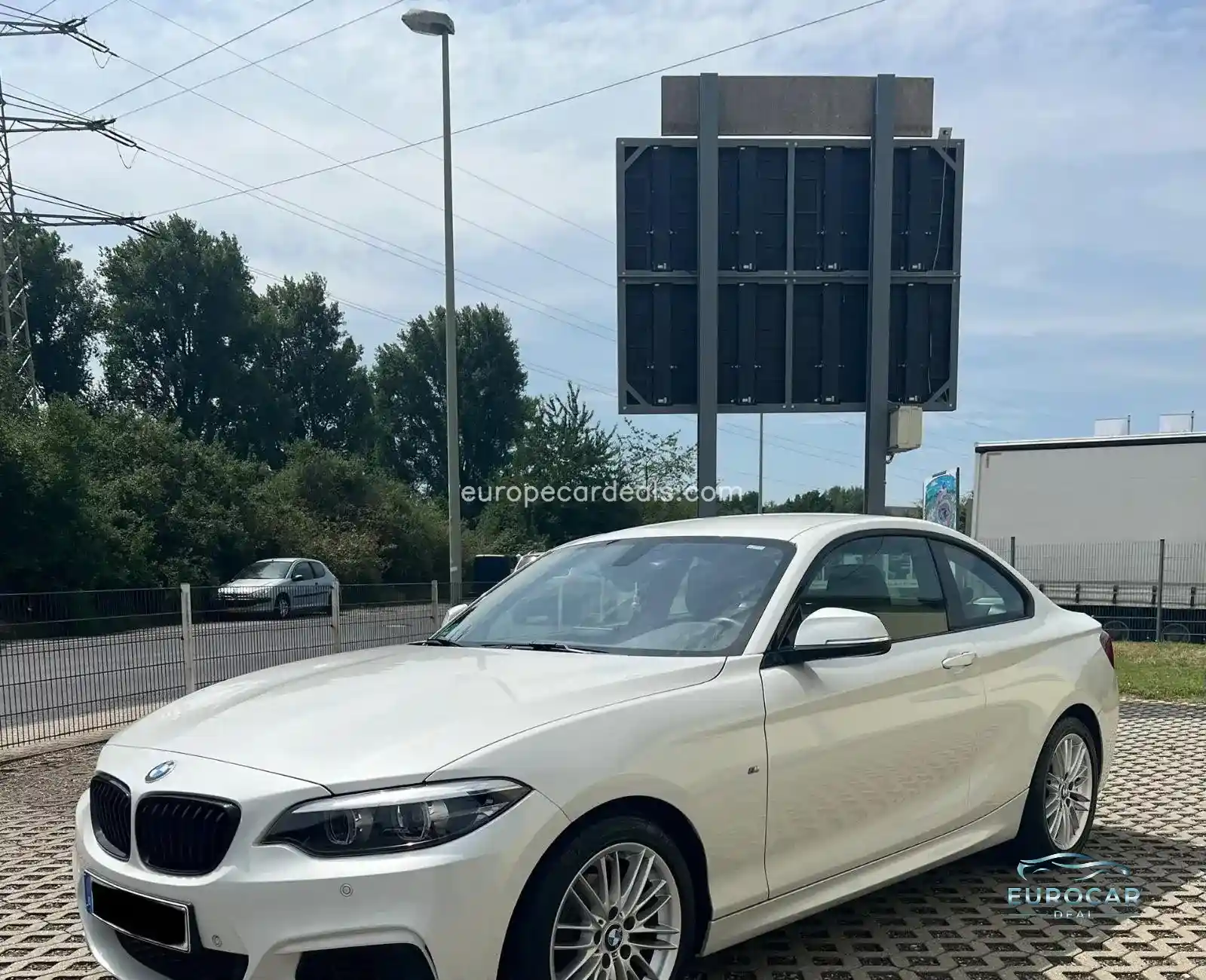 BMW 218