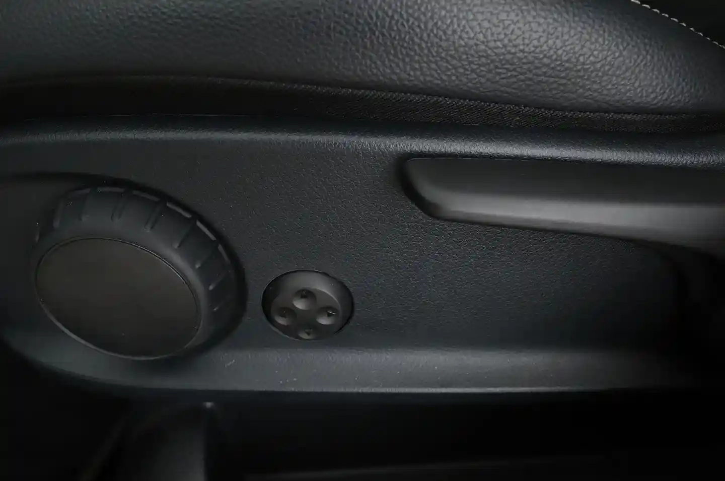 Mercedes-Benz B 220