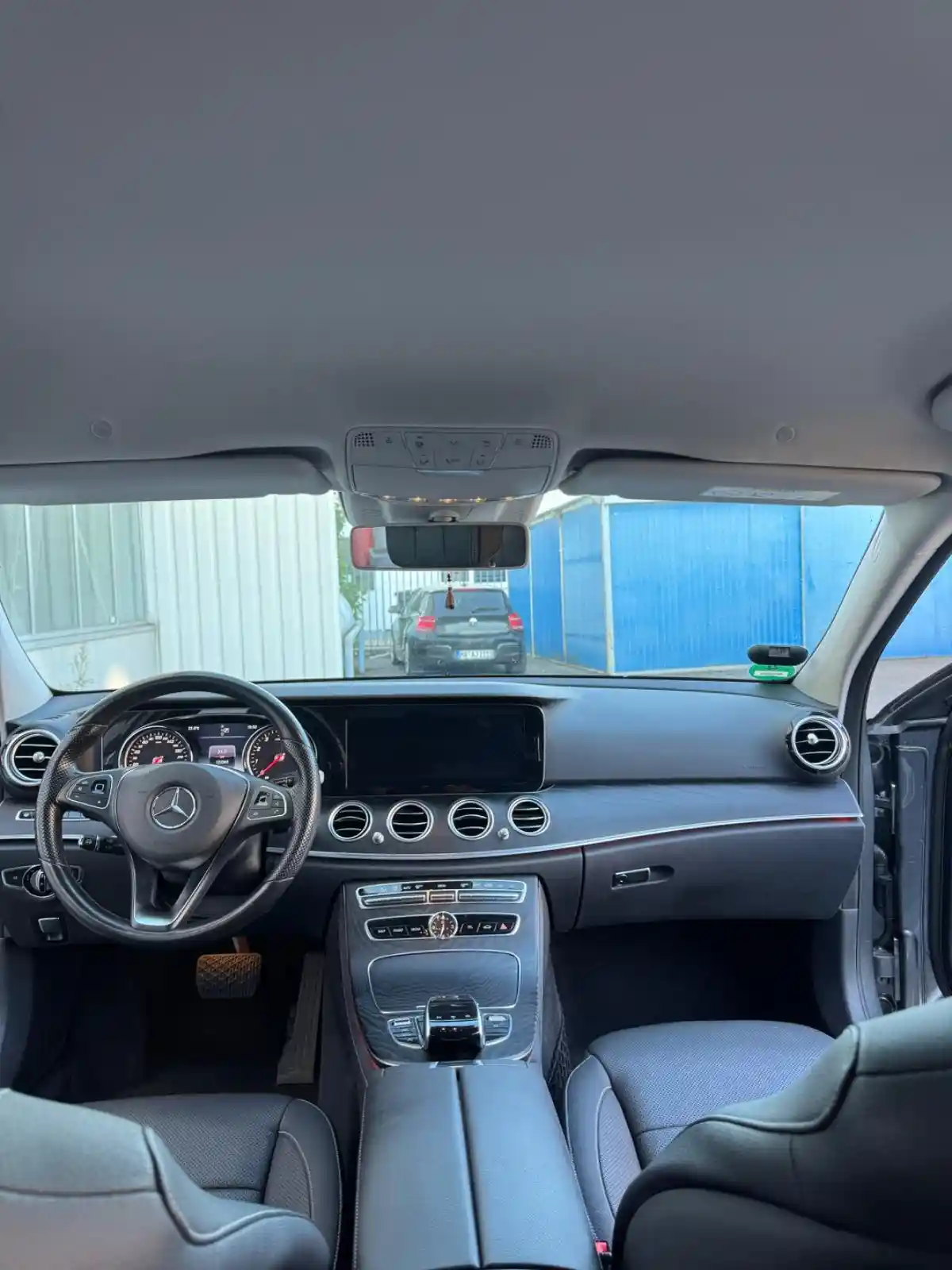 Mercedes-Benz E 250