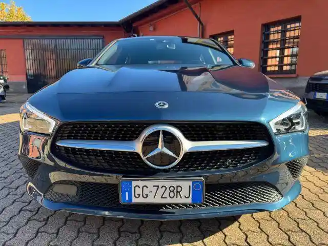 Mercedes-Benz CLA 180 Shooting Brake