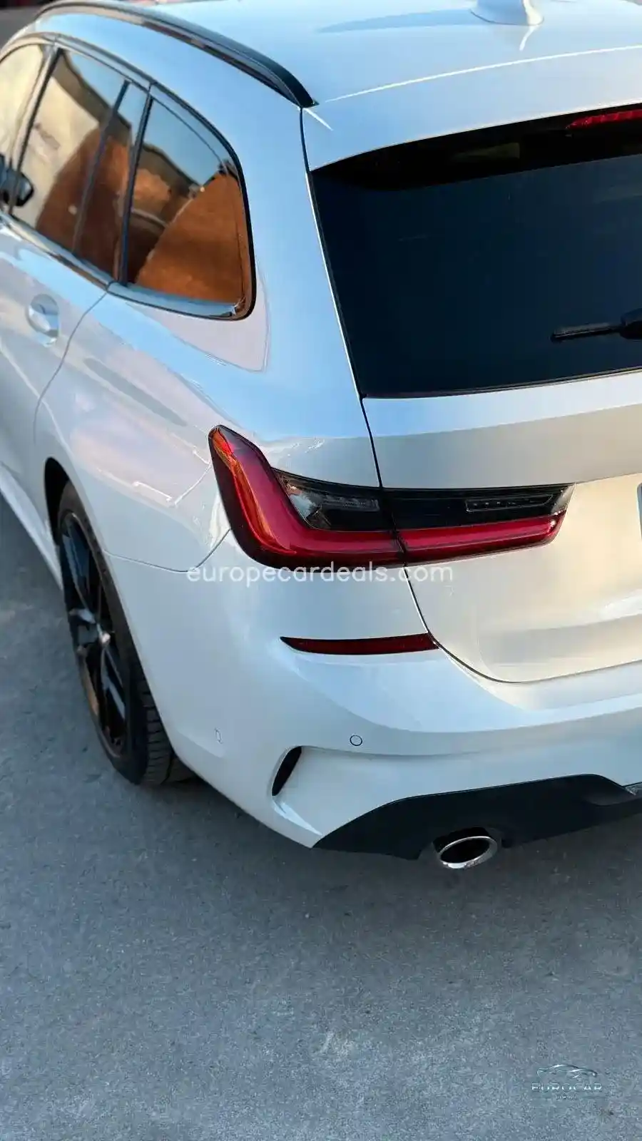 BMW 330