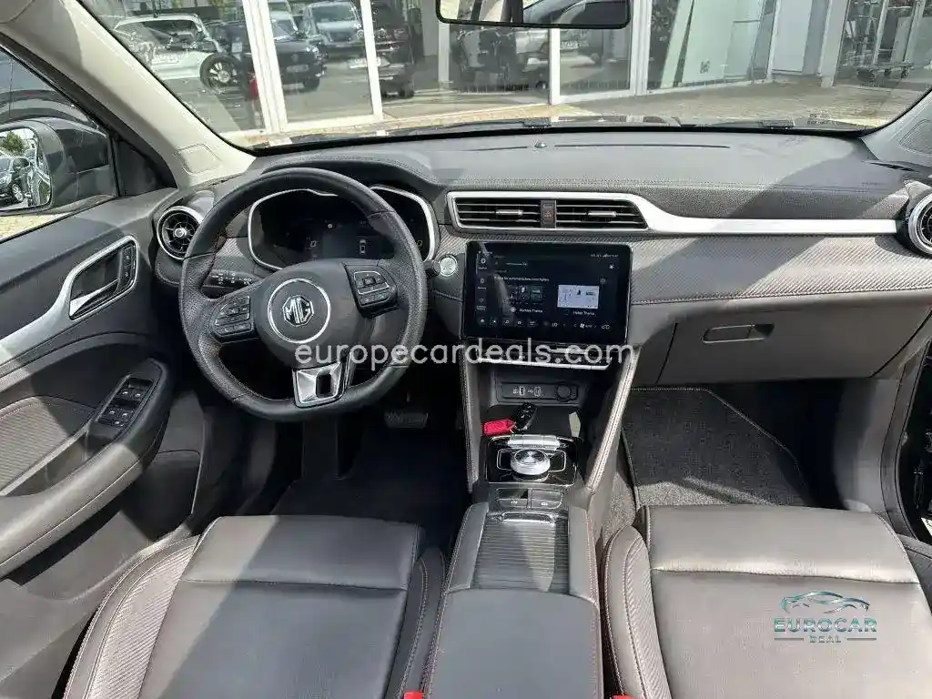 MG ZS