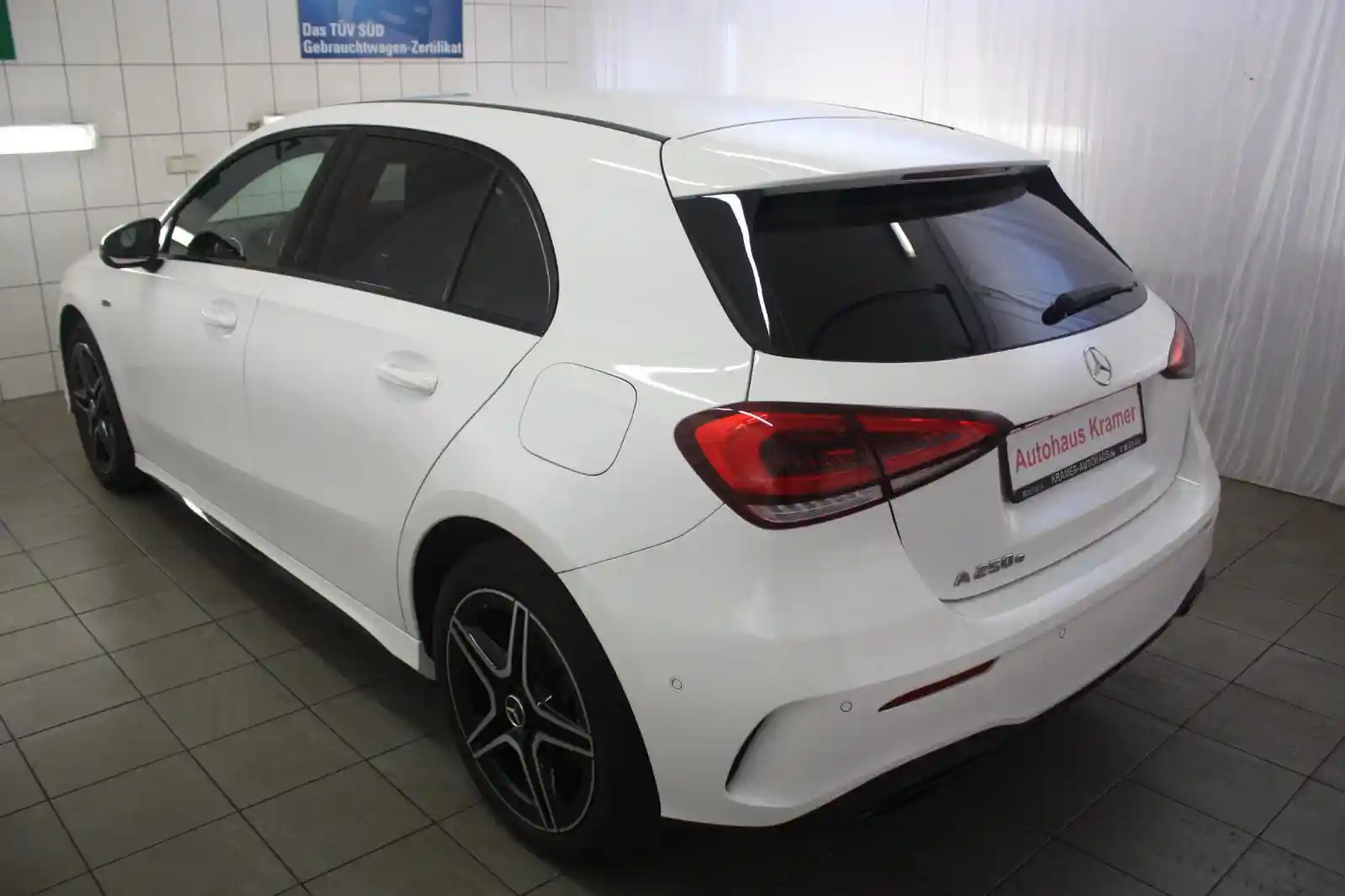 Mercedes-Benz A 250