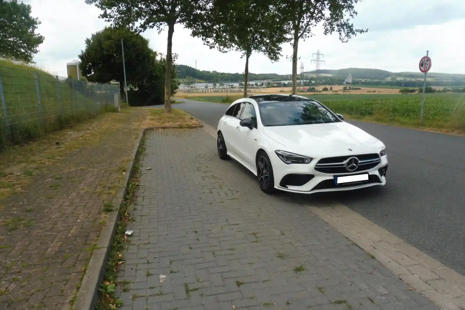 Mercedes-Benz CLA 35 AMG