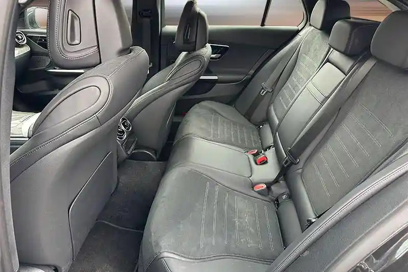 Mercedes-Benz C 220