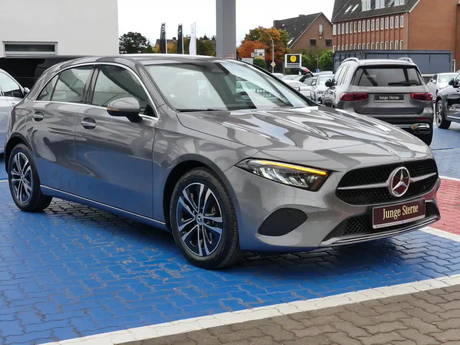 Mercedes-Benz A 180