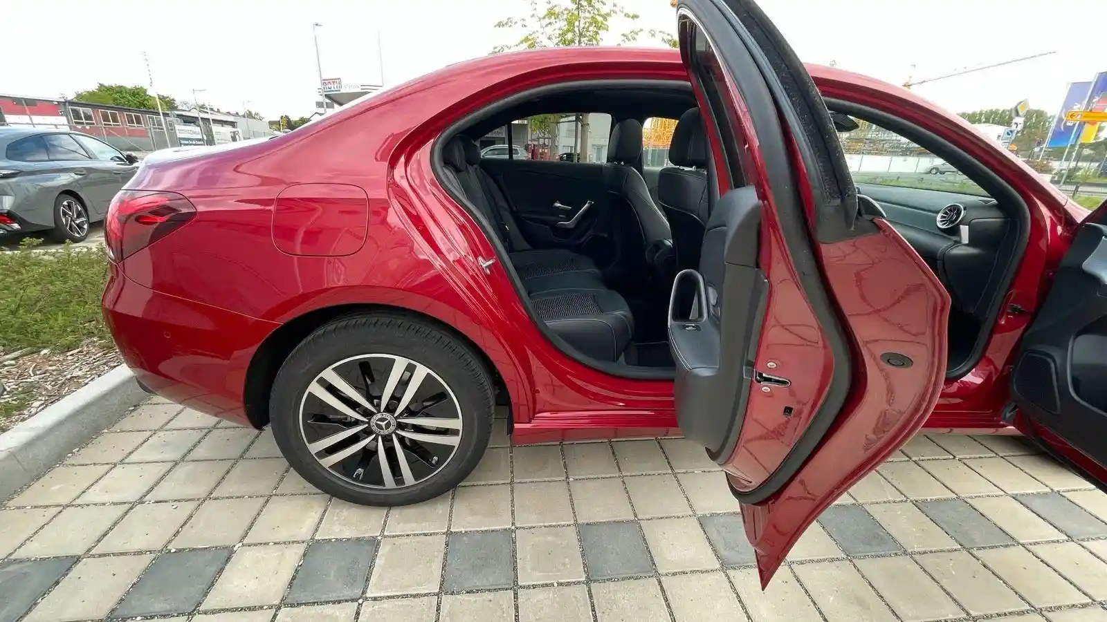 Mercedes-Benz A 250