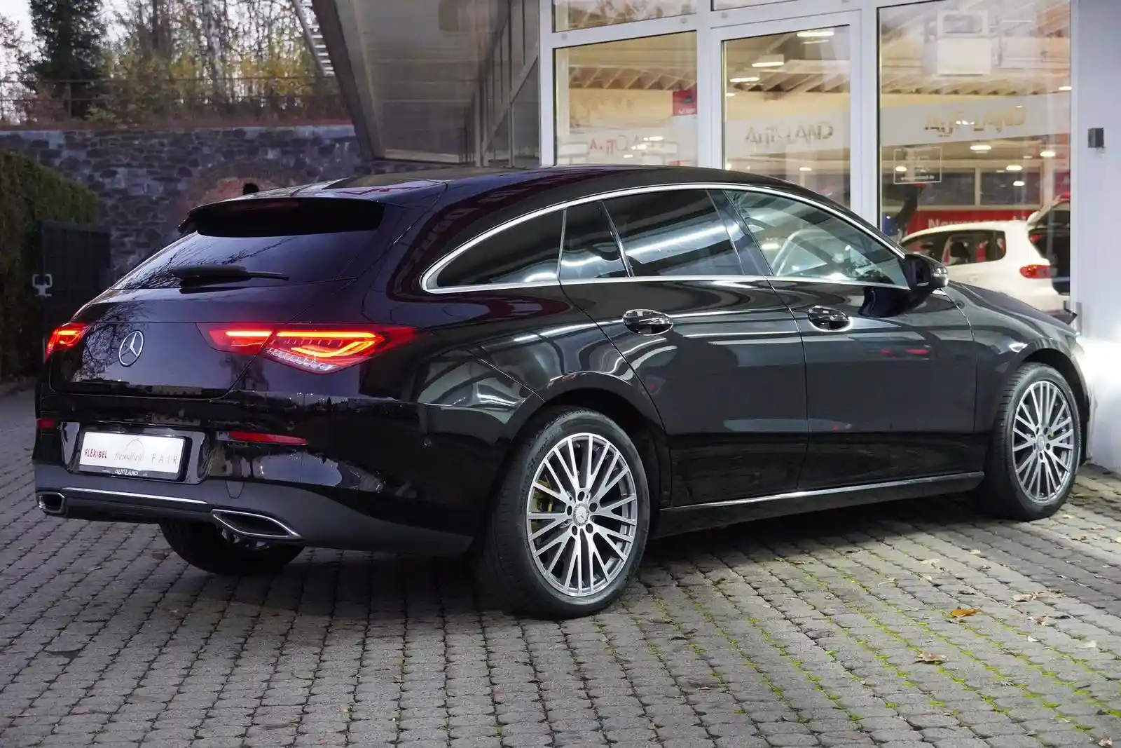 Mercedes-Benz CLA 180