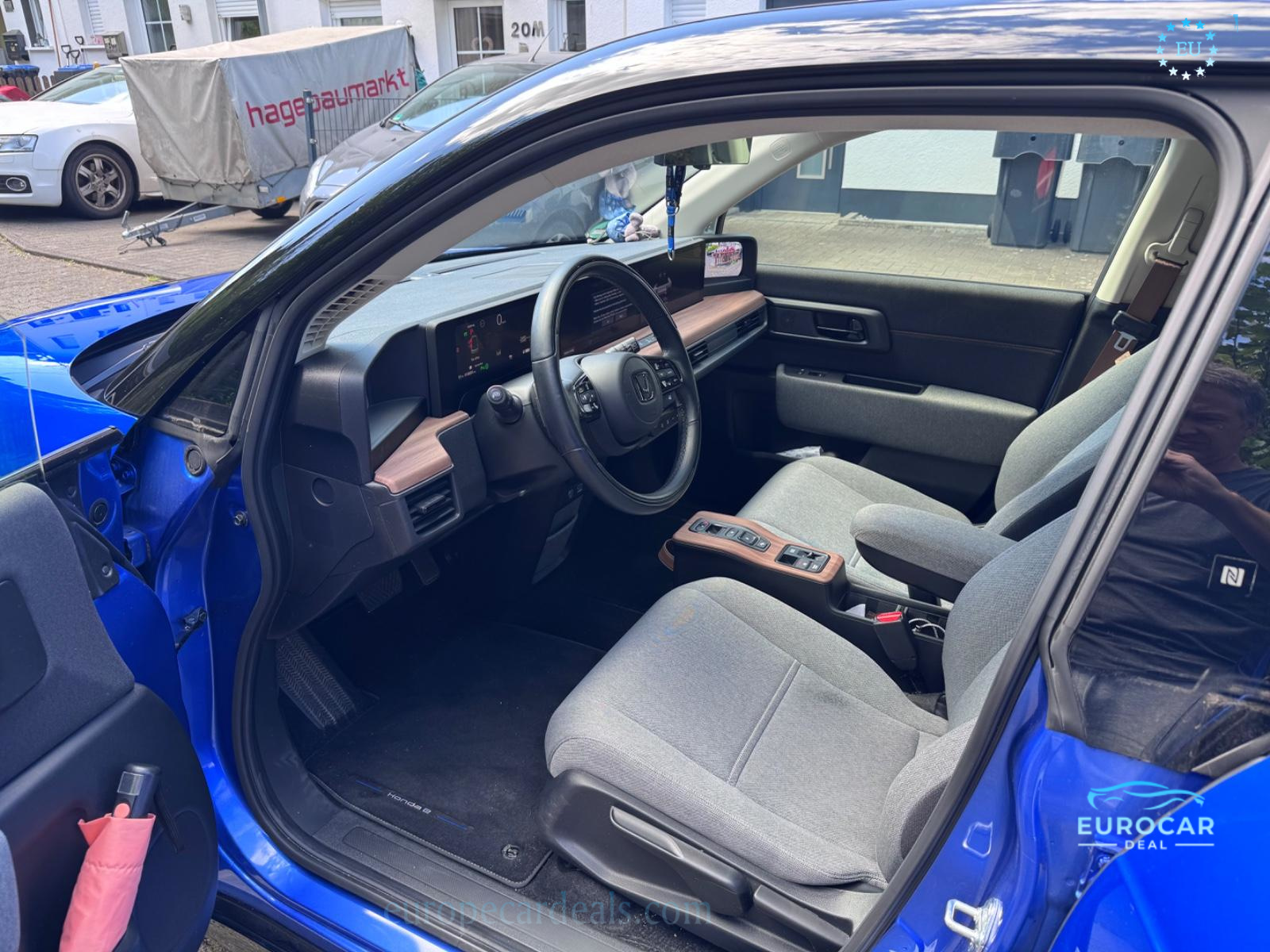 Honda e