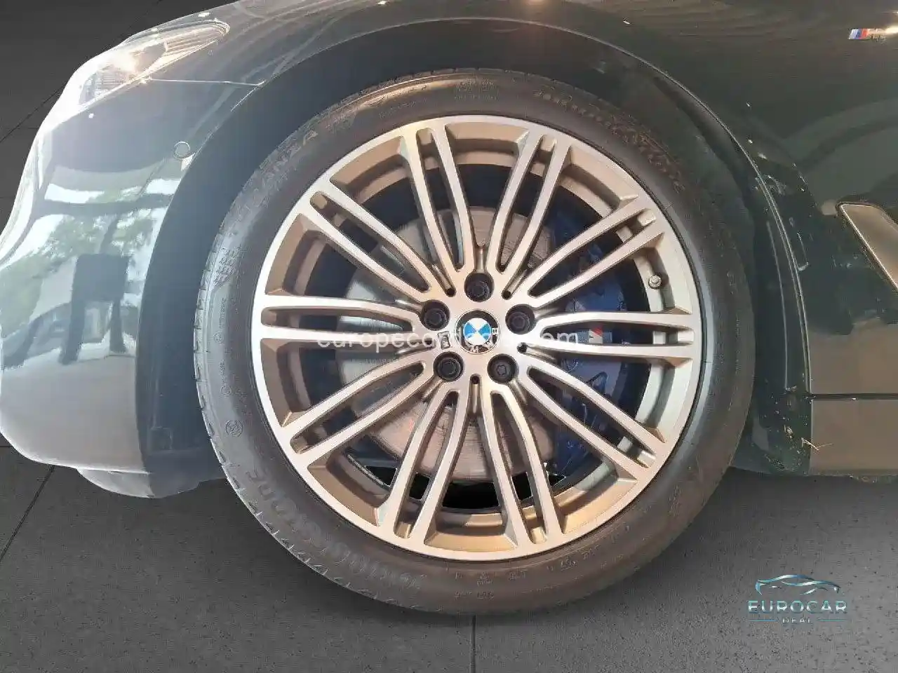 BMW M550