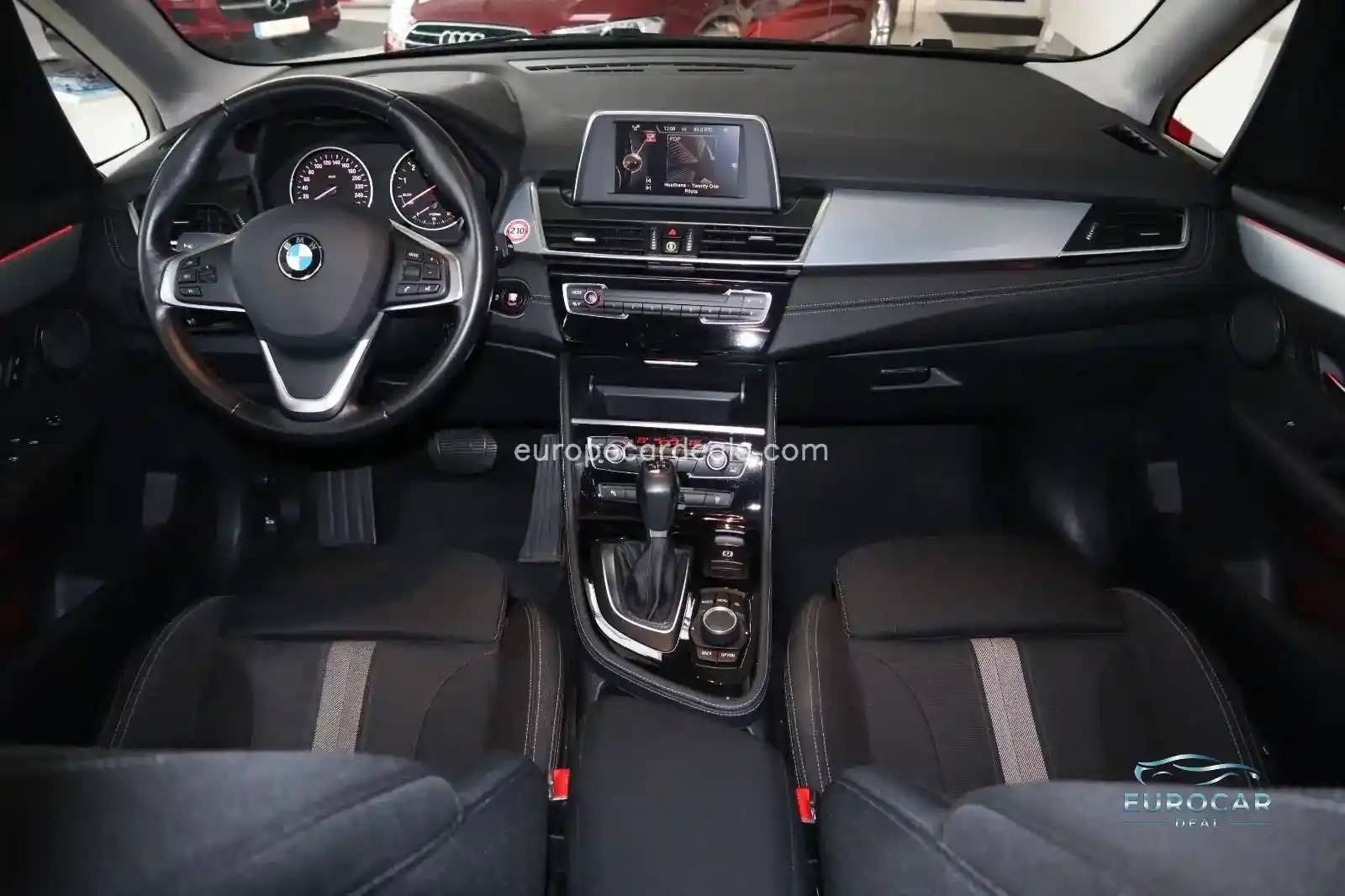 BMW 220