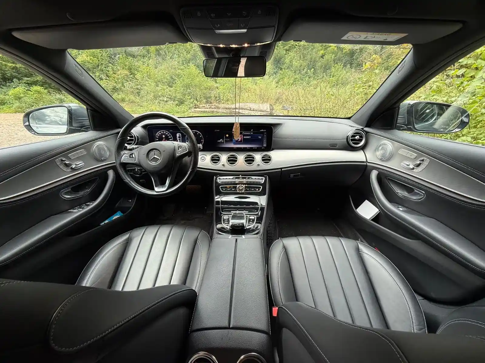 Mercedes-Benz E 400