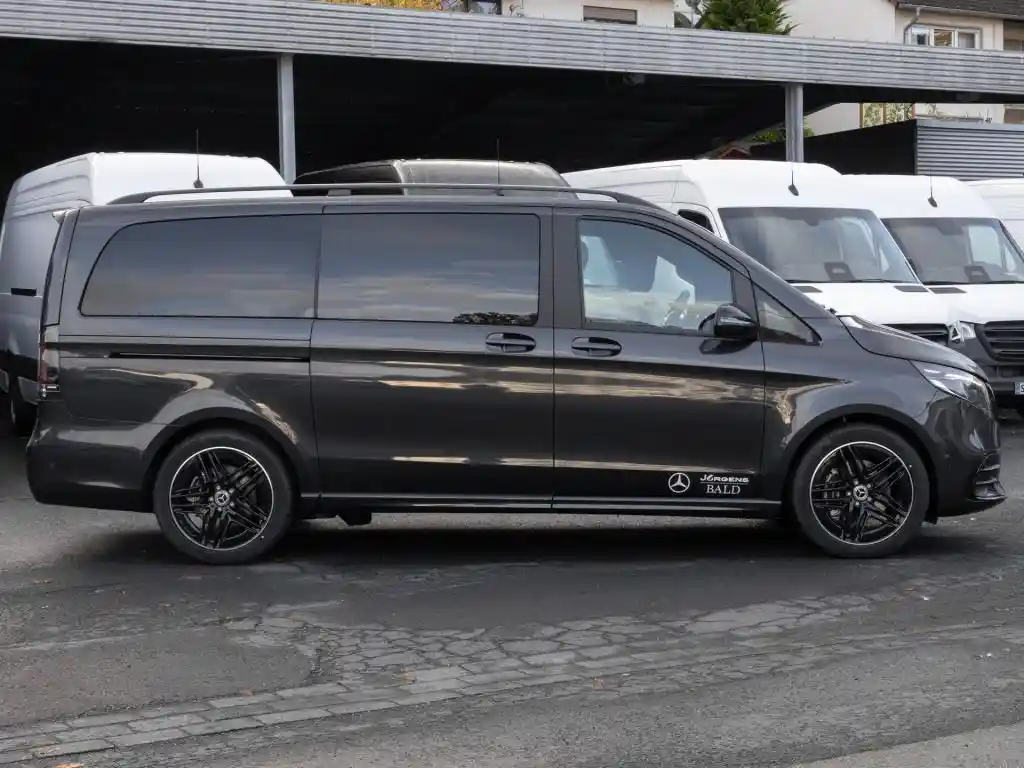 Mercedes-Benz V 250