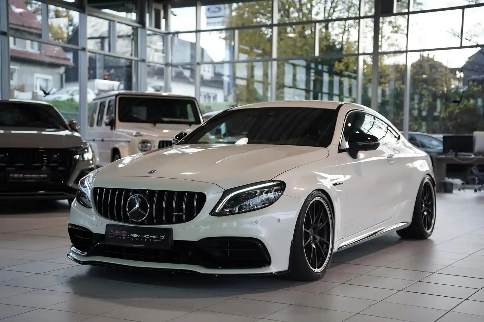 Mercedes-Benz C 63 AMG