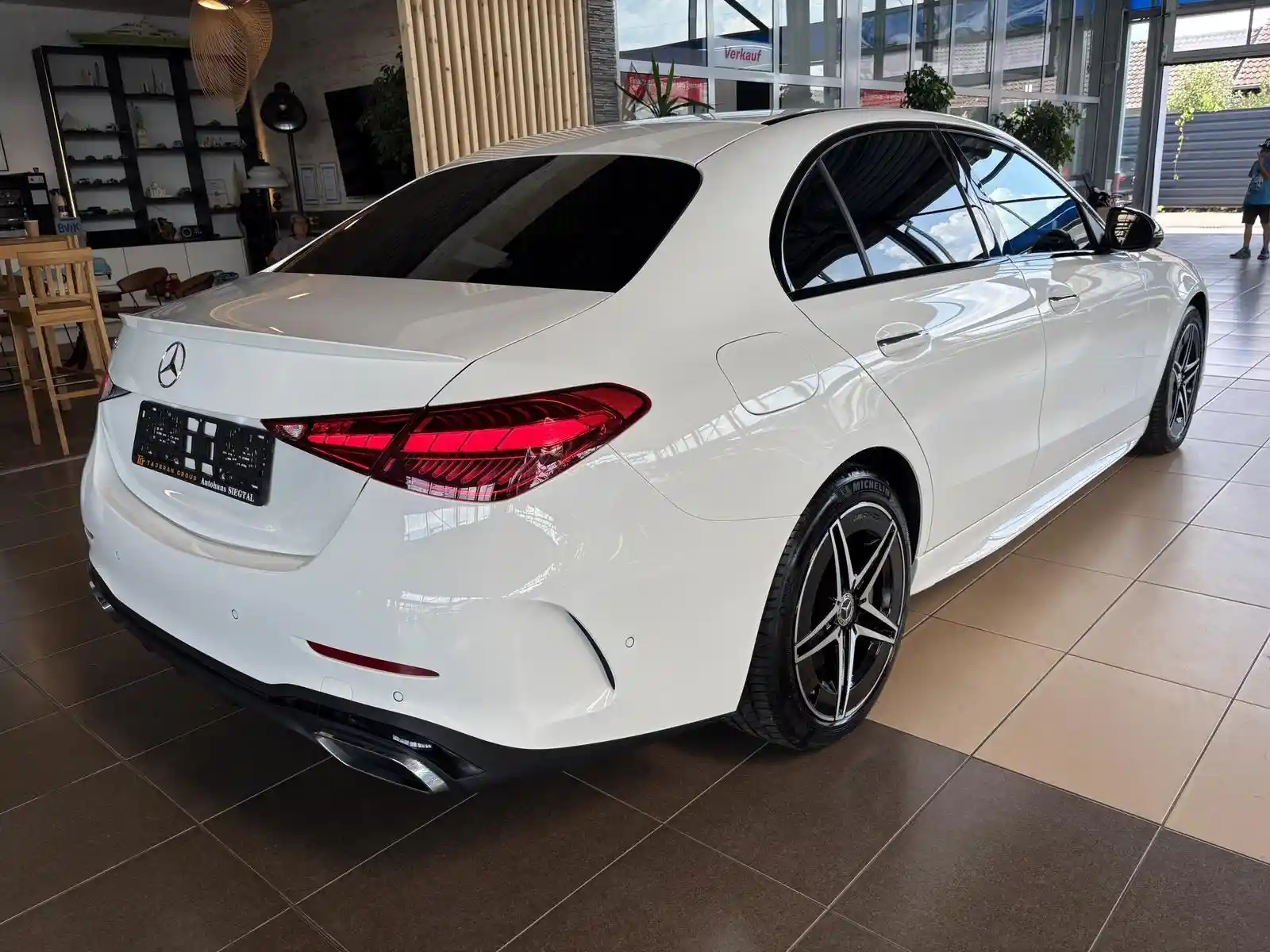 Mercedes-Benz C 300
