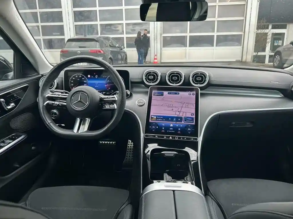Mercedes-Benz C 180