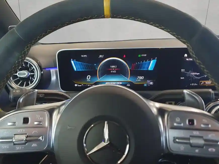 Mercedes-Benz A 45 AMG