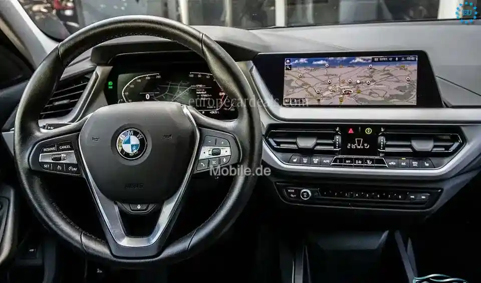 BMW 118