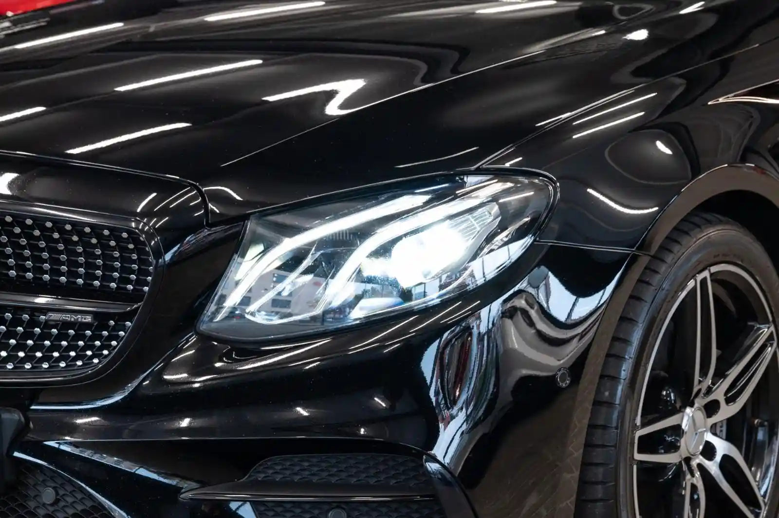 Mercedes-Benz E 43 AMG