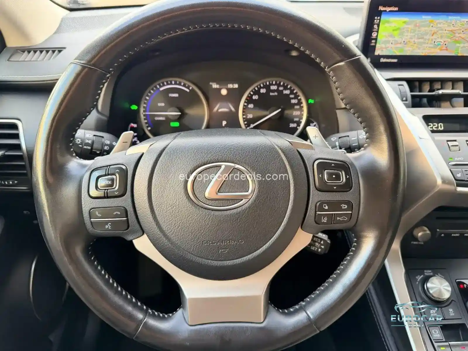 Lexus NX 300