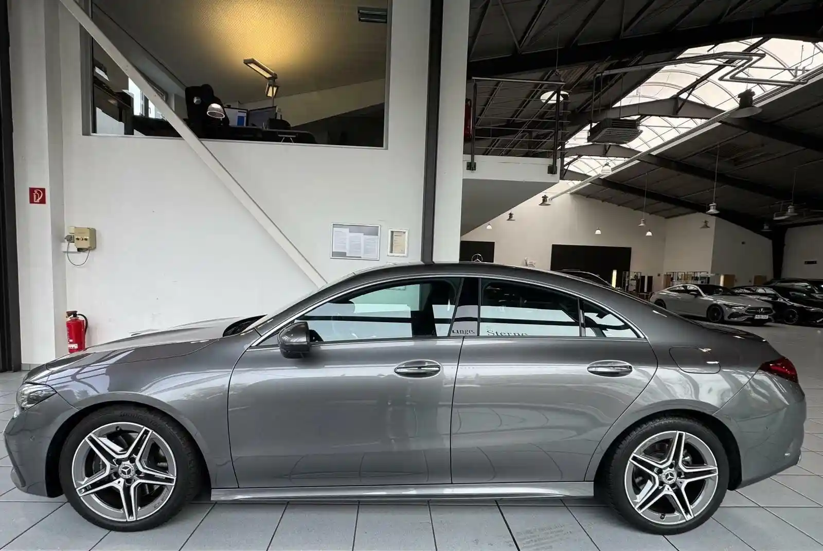 Mercedes-Benz CLA 200