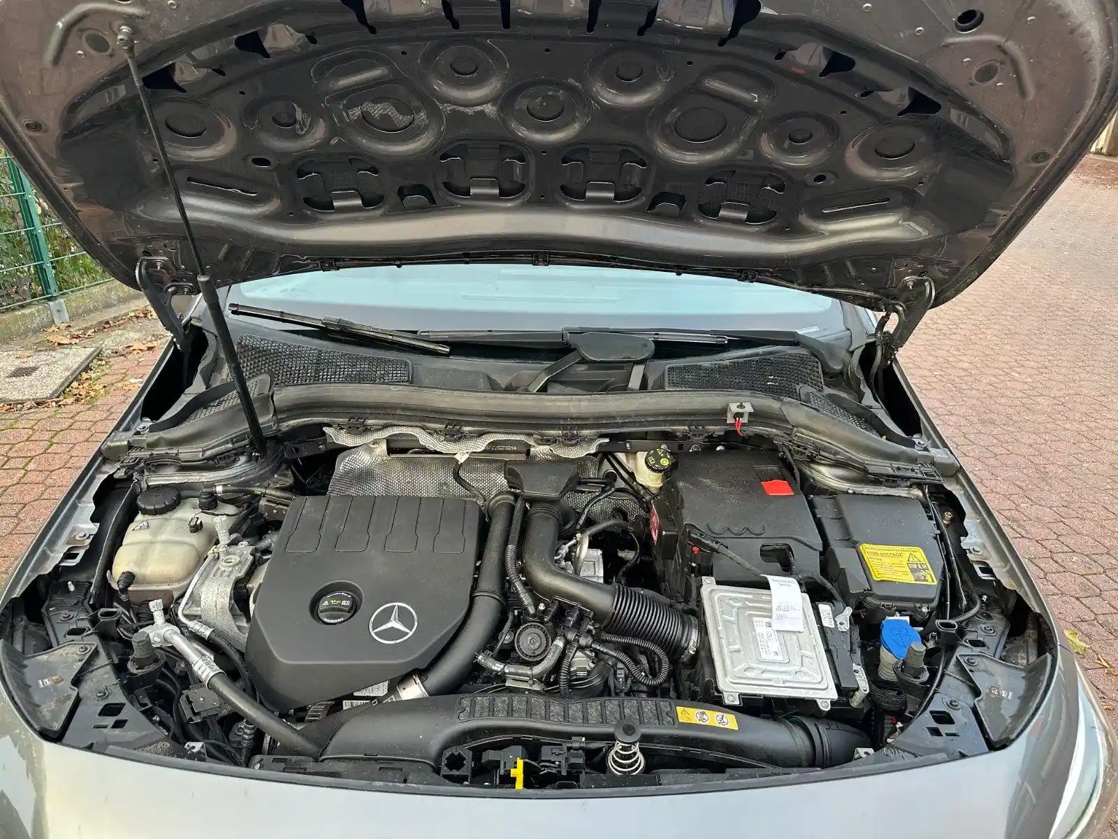 Mercedes-Benz B 200