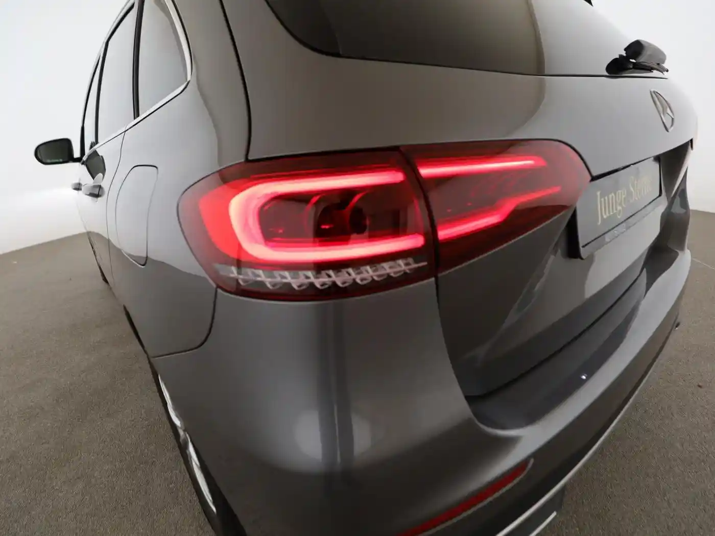 Mercedes-Benz B 250