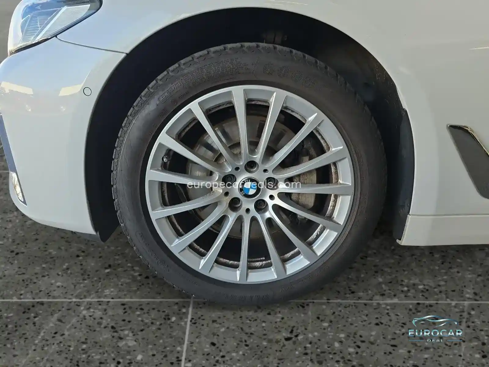 BMW 530