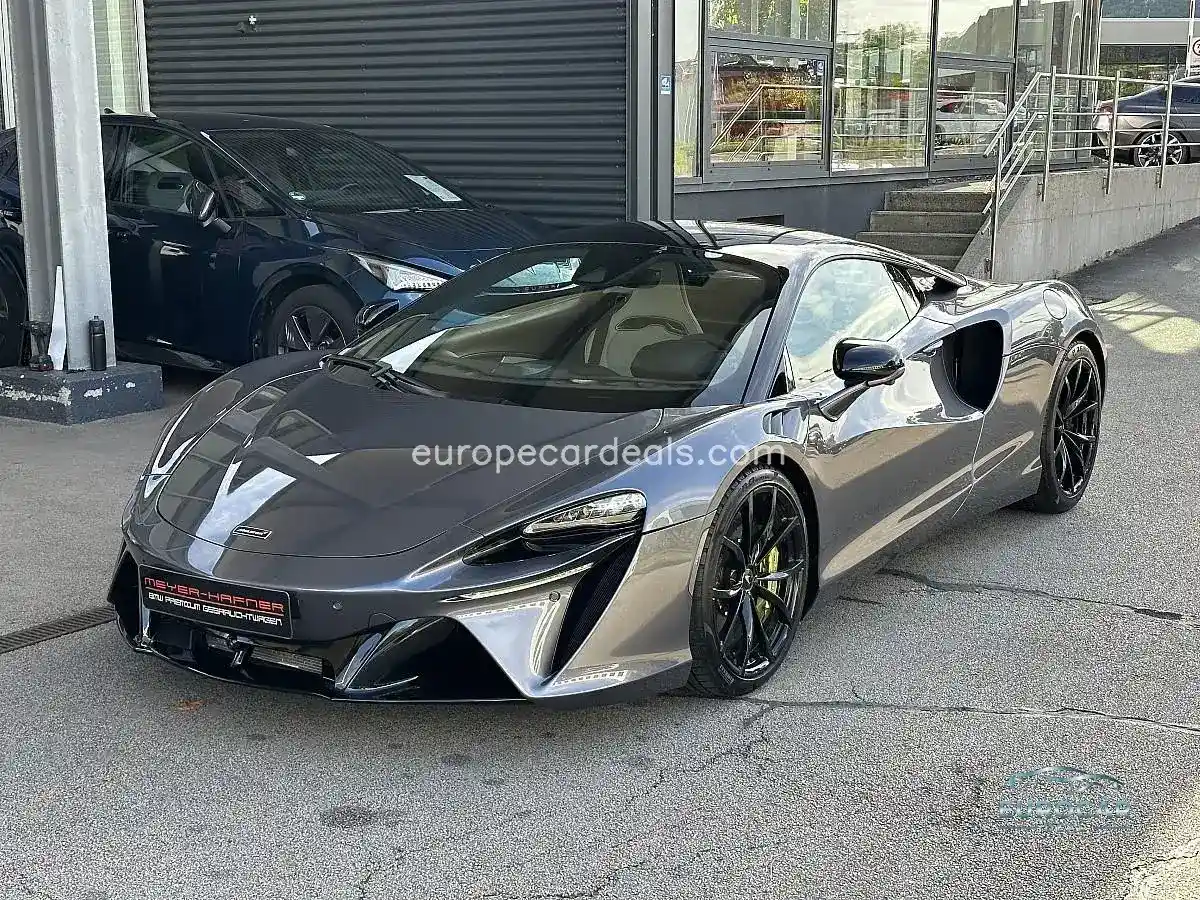 McLaren Artura