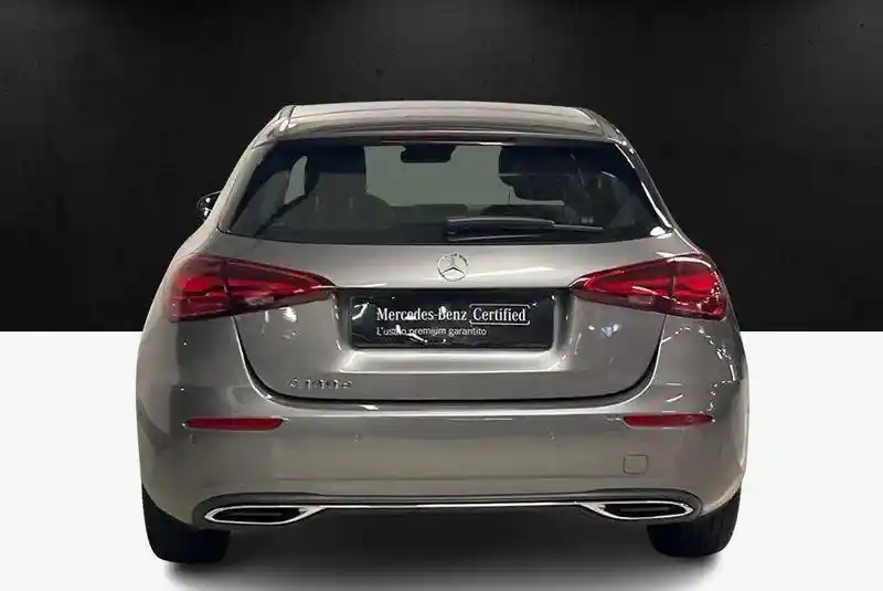 Mercedes-Benz A 180
