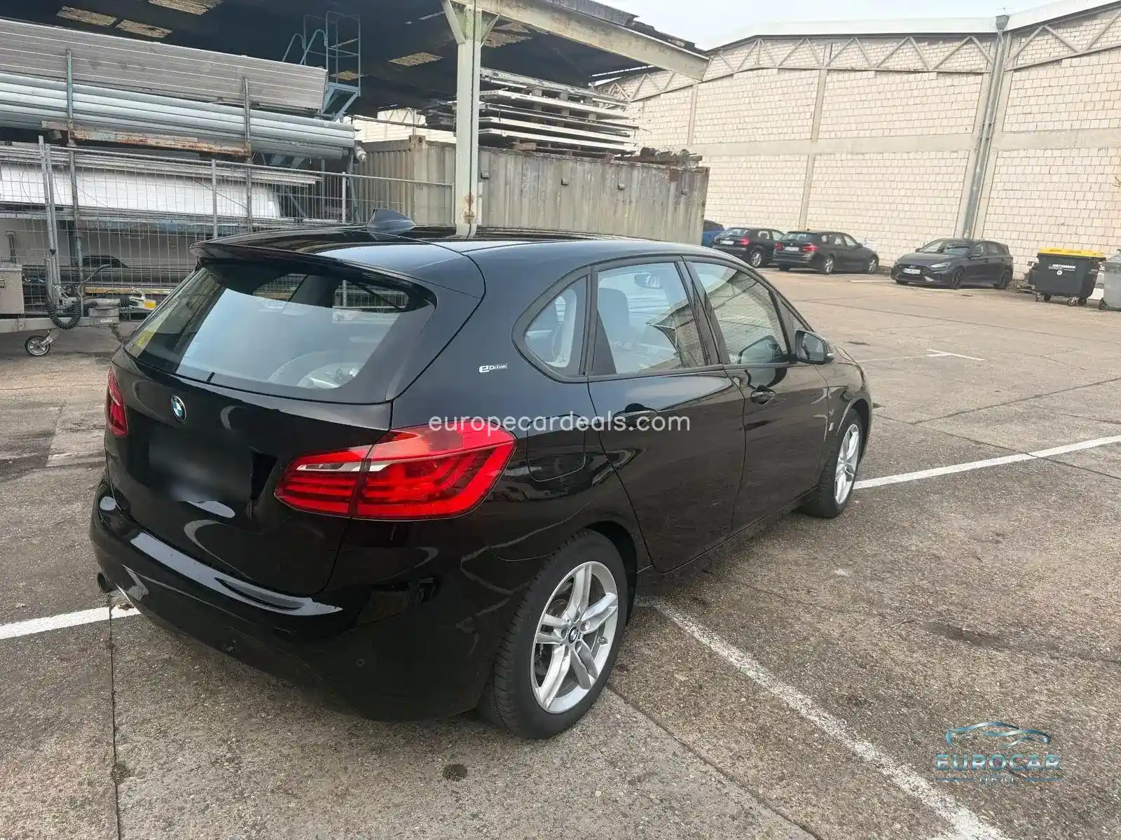 BMW 225