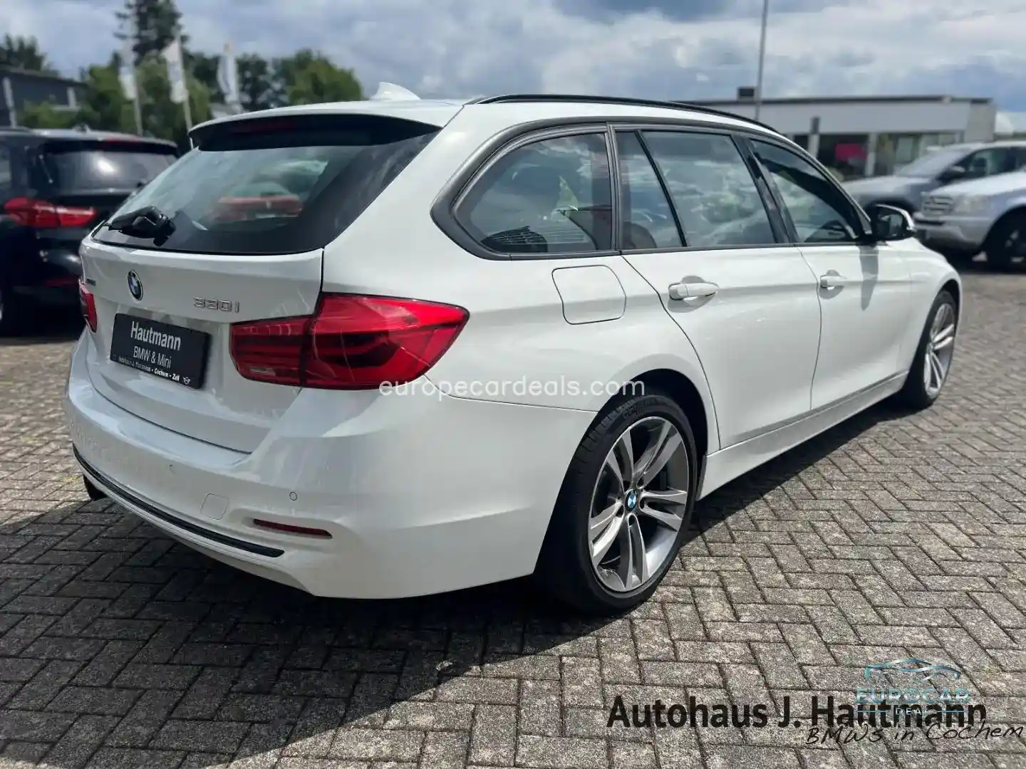 BMW 330