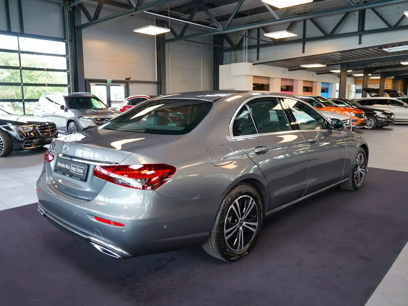 Mercedes-Benz E 220