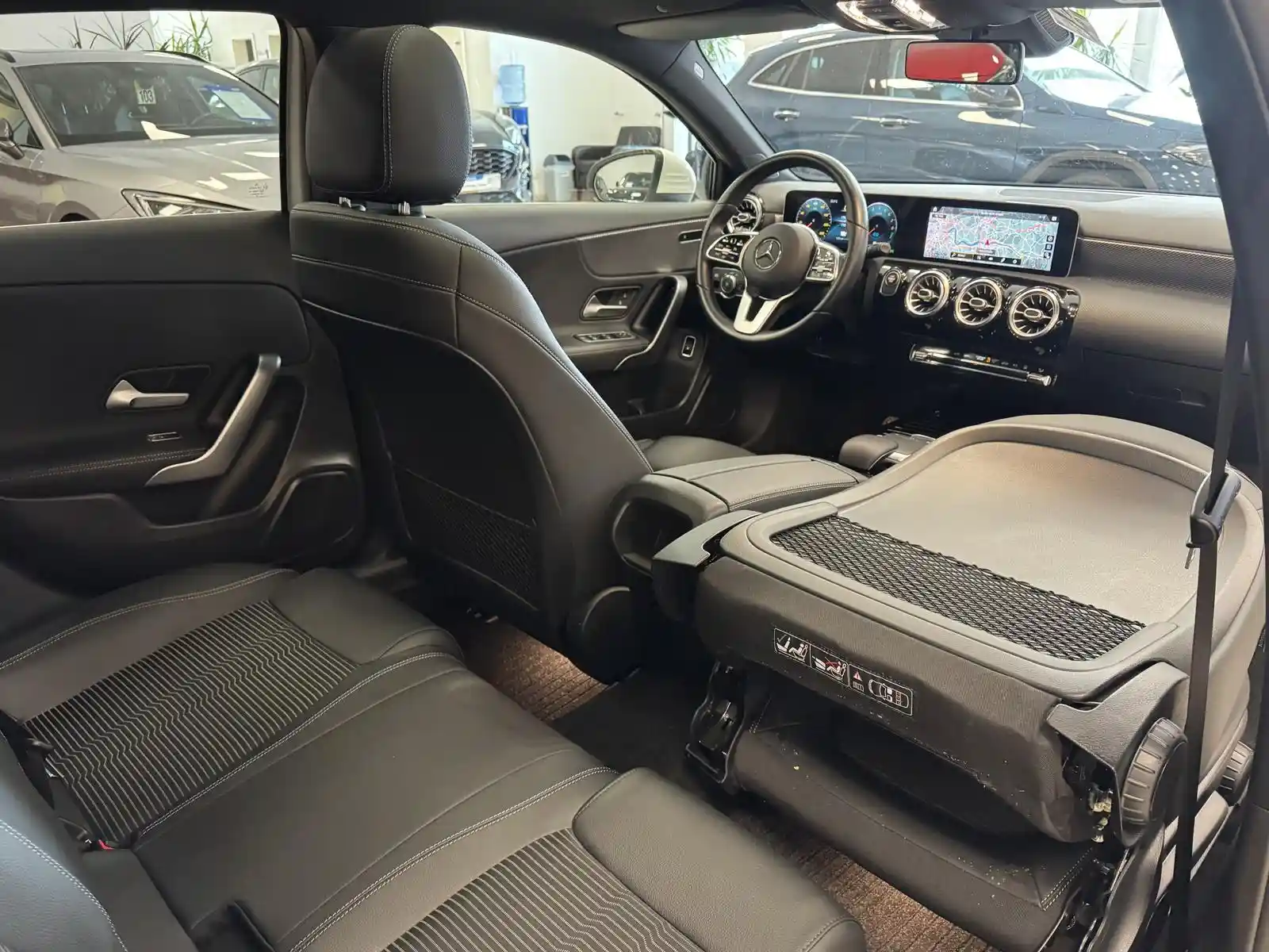 Mercedes-Benz A 250