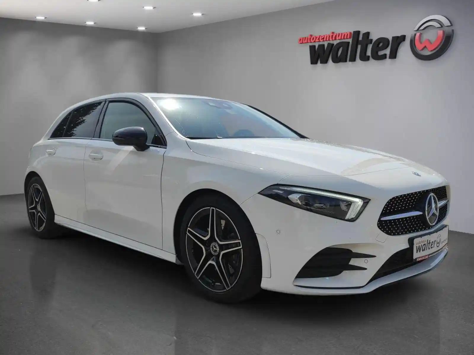 Mercedes-Benz A 220