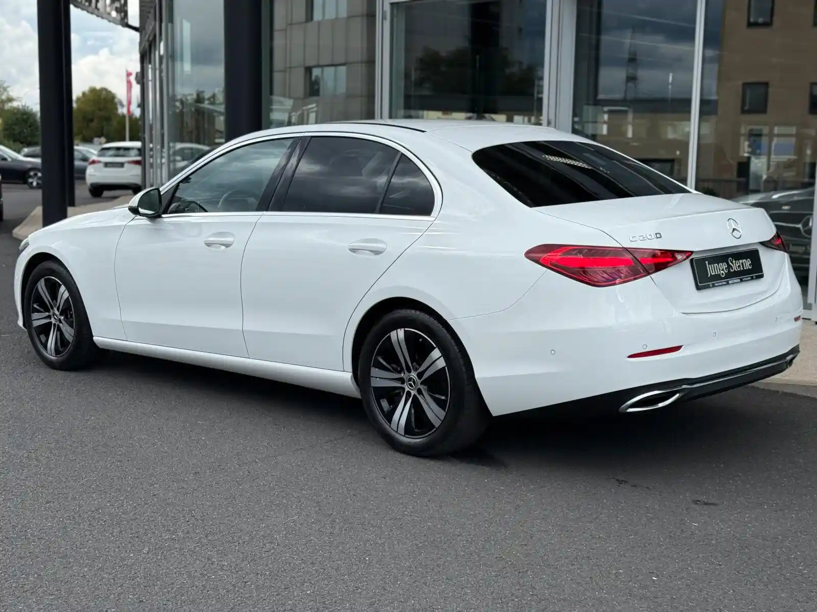 Mercedes-Benz C 200