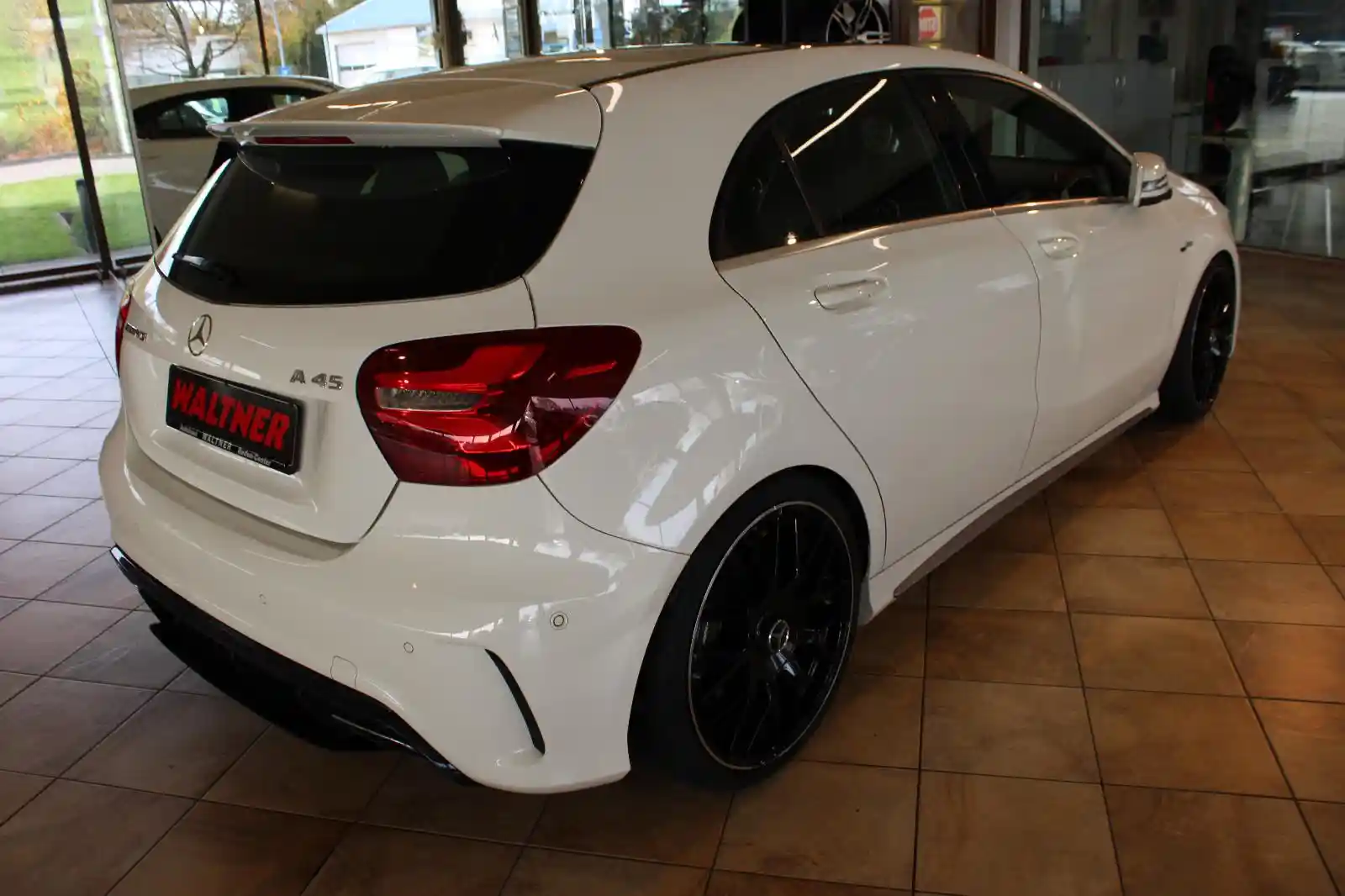 Mercedes-Benz A 45 AMG