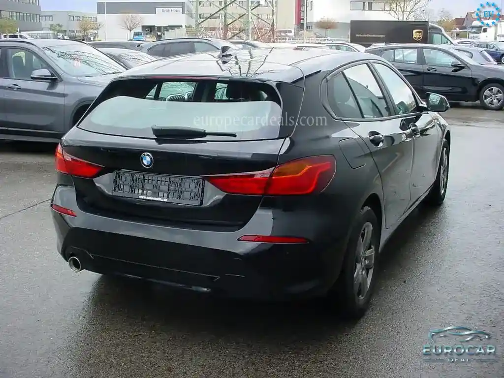 BMW 118