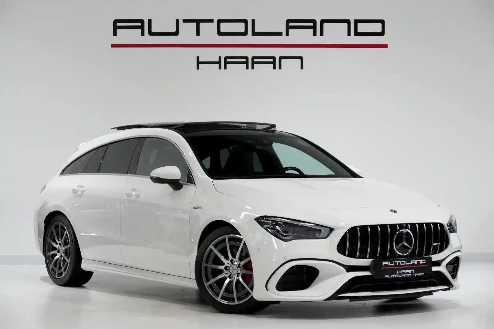 Mercedes-Benz CLA 45 AMG