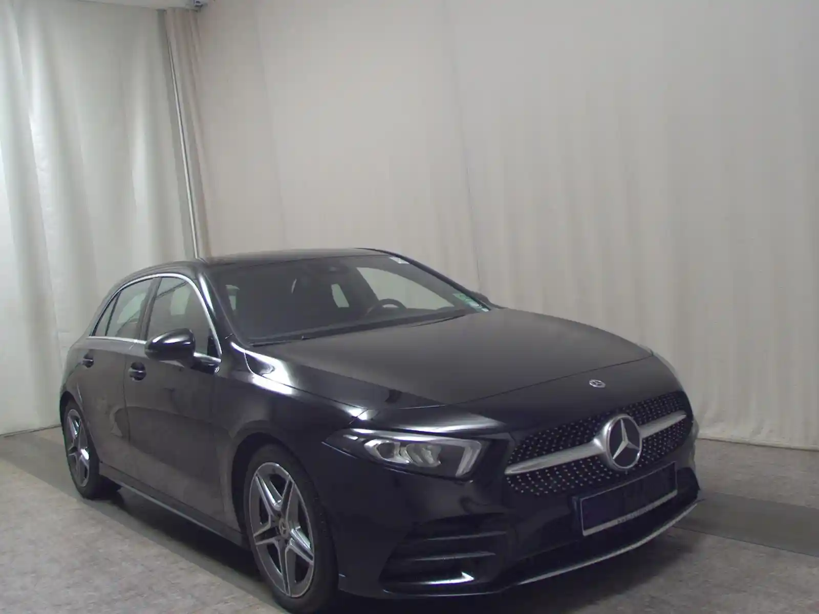 Mercedes-Benz A 220