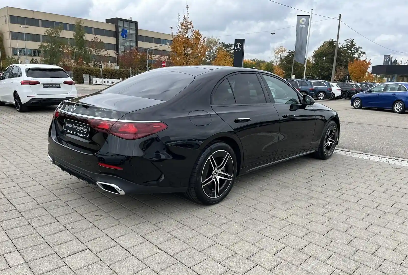 Mercedes-Benz E 300