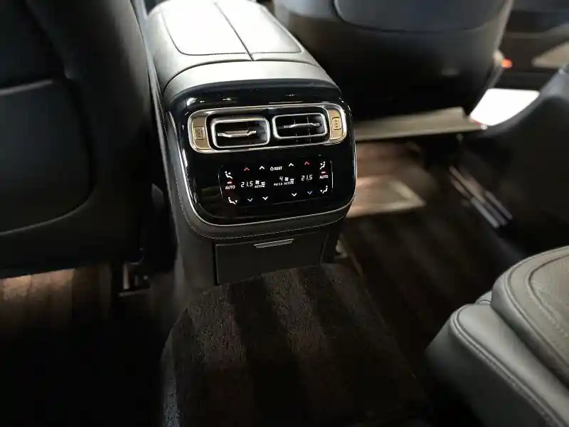 Mercedes-Benz S 63 AMG