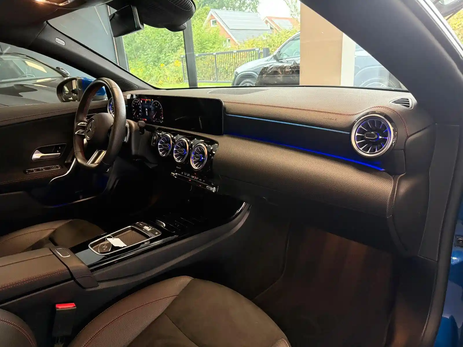 Mercedes-Benz CLA 180