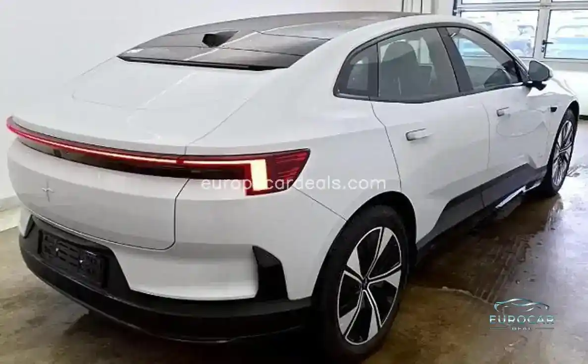 Polestar 4