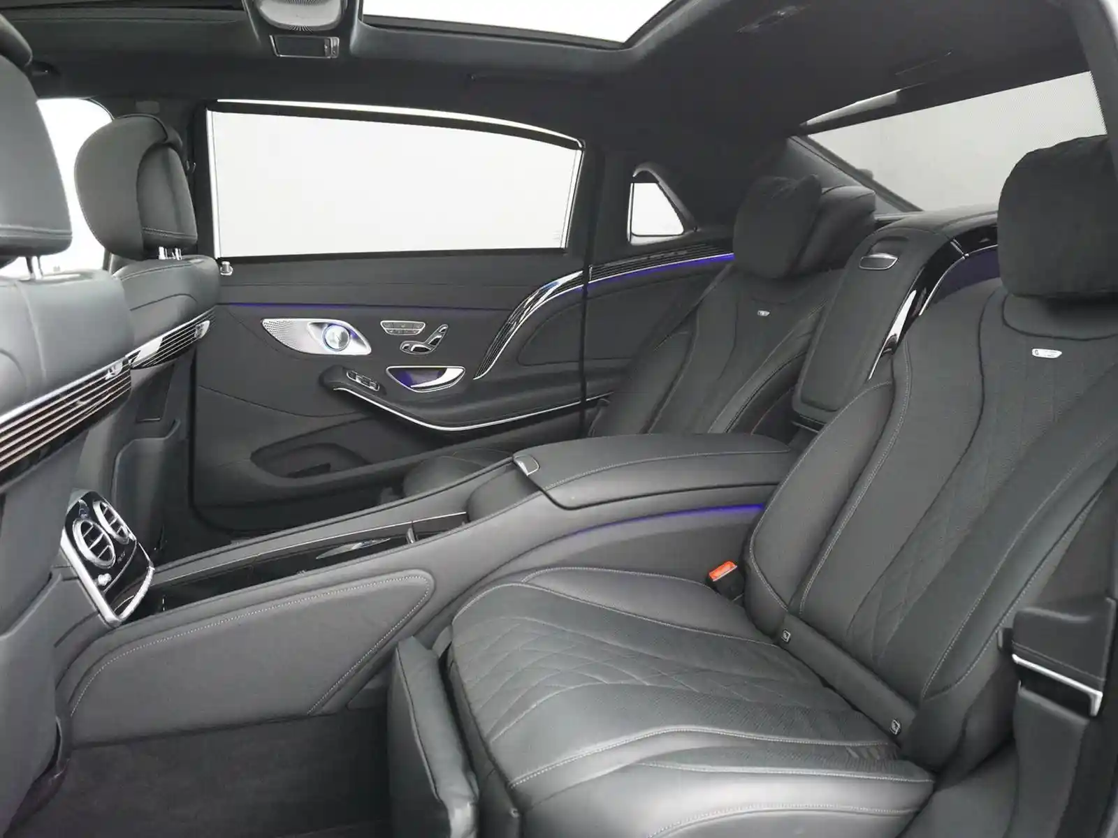 Mercedes-Benz S 600
